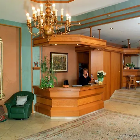 Cristal Hotel