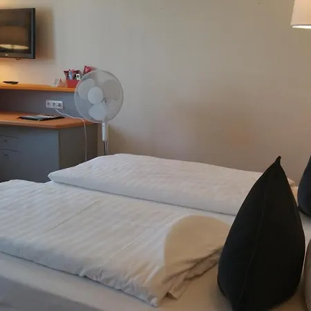 Cristal Hotel 3*