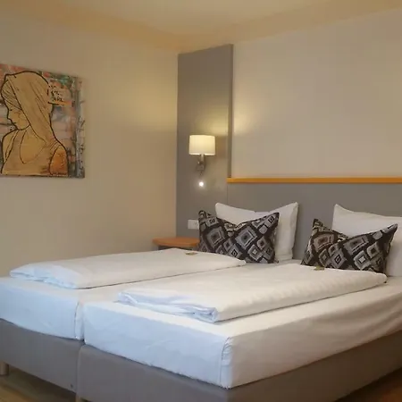 Hotel Cristal 3*