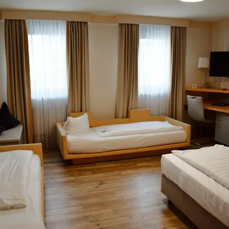 Otel Cristal Nürnberg