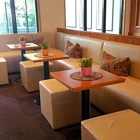 科里斯特尔酒店
