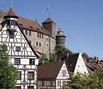 Cristal Szálloda Nürnberg