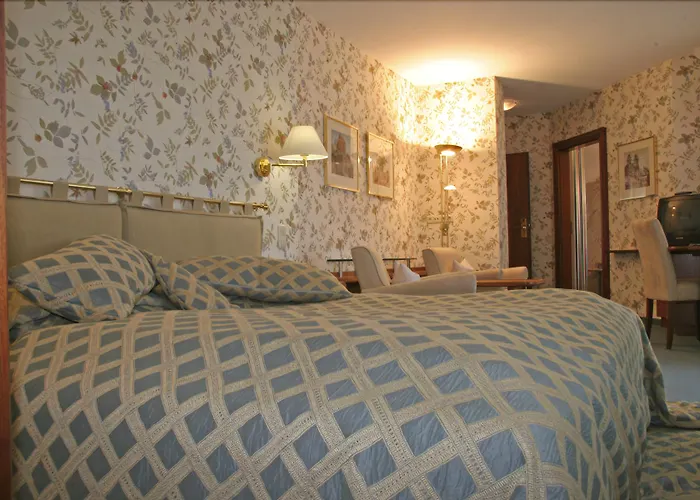 Cristal Hotel